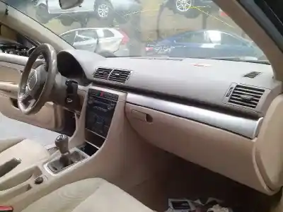 Veicolo di demolizione audi a4 berlina (8e) 2.0 tdi 16v (103kw) dell'anno 2005 alimentato blb