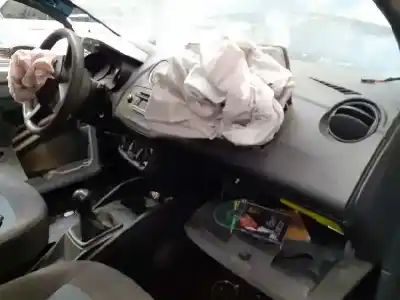 Veículo de Sucata seat ibiza st (6j8) reference do ano 2015 alimentado cayb