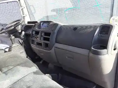 Sloopvoertuig nissan cabstar ->09.06 2016 van het jaar 2016 aangedreven yd25