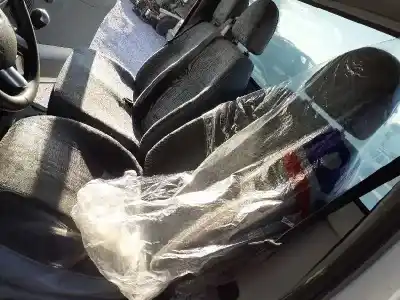 Veículo de Sucata ford transit caja cerrada, larga (fy) (2000 =>) ft 350 2.4 137 cv / 101 kw do ano 2009 alimentado h9fb