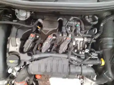 Veicolo di demolizione peugeot 2008 (--.2013->) style dell'anno 2017 alimentato hnz