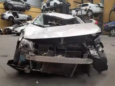 Veicolo di demolizione peugeot 2008 (--.2013->) style dell'anno 2017 alimentato hnz