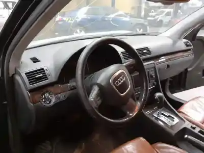 Scrapping Vehicle audi a4 berlina (8e) 3.0 v6 24v tdi of the year 2004 powered bkn