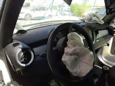 Veicolo di demolizione bmw mini (r56) one d dell'anno 2012 alimentato n47c16a