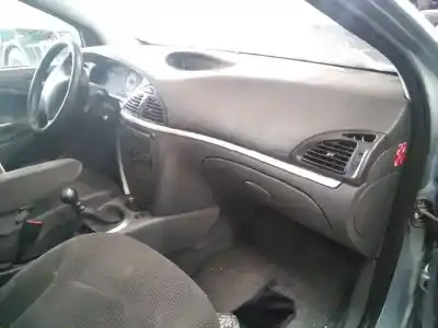 Veicolo di demolizione citroen c5 berlina 2.0 exclusive dell'anno 2006 alimentato d-rhr