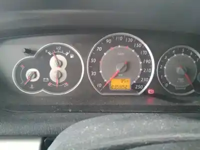 Veicolo di demolizione citroen c5 berlina 2.0 exclusive dell'anno 2006 alimentato d-rhr