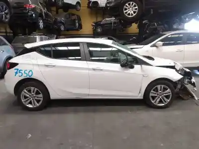 Verschrottungsfahrzeug OPEL ASTRA K LIM. 5TÜRIG Excellence des Jahres 2018 angetrieben B16DTE