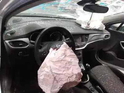 Vehicul casat opel astra k lim. 5türig excellence al anului 2018 alimentat b16dte