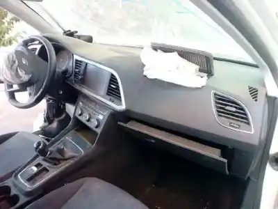 Здавання транспортного засобу seat leon (5f1) style року 2017 потужний ddya Здавання транспортного засобу seat leon (5f1) style року 2017 потужний ddya