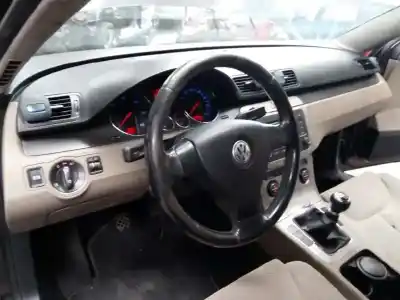 Veículo de Sucata volkswagen passat berlina (3c2) advance do ano 2007 alimentado bkp