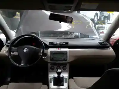 Veículo de Sucata volkswagen passat berlina (3c2) advance do ano 2007 alimentado bkp