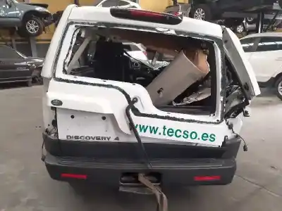 Veículo de Sucata land rover discovery 4 tdv6 se do ano 2012 alimentado 306dt