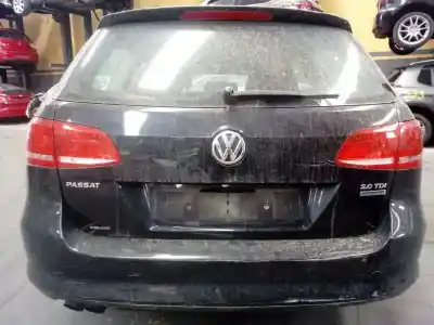 Veicolo di demolizione volkswagen passat variant (365) advance bluemotion dell'anno 2013 alimentato cffb