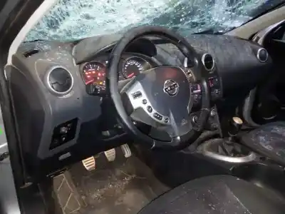 Veicolo di demolizione nissan qashqai (j10) acenta dell'anno 2013 alimentato k9k
