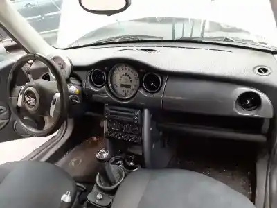 Veículo de Sucata bmw mini (r50,r53) cooper do ano 2001 alimentado w10b16a