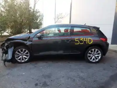 Veículo de Sucata volkswagen scirocco (137) 1.4 tsi (90kw) do ano 2010 alimentado cax
