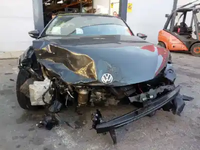 Veículo de Sucata volkswagen scirocco (137) 1.4 tsi (90kw) do ano 2010 alimentado cax