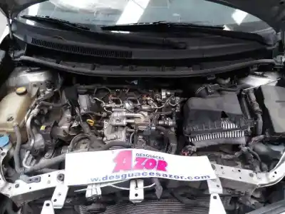 Véhicule à la ferraille toyota auris active de l'année 2010 alimenté 1ndtv