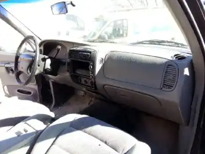 Sloopvoertuig ford explorer 4.0 xlt van het jaar 1998 aangedreven g-xs