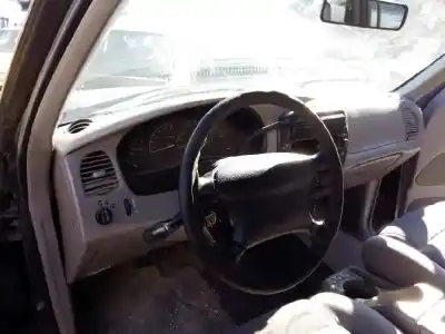 Sloopvoertuig ford explorer 4.0 xlt van het jaar 1998 aangedreven g-xs