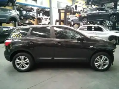 Veicolo di demolizione NISSAN QASHQAI (J10) Tekna Sport dell'anno 2012 alimentato R9M