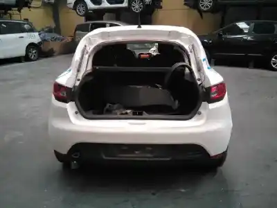 Здавання транспортного засобу renault clio iv expression року 2015 потужний k9k628