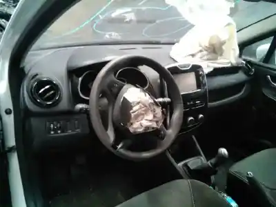 Здавання транспортного засобу renault clio iv expression року 2015 потужний k9k628