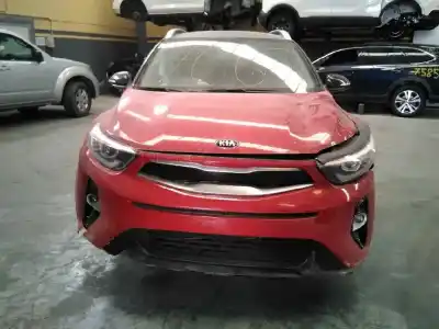 Veículo de Sucata kia stonic (ybcuv) vision do ano 2018 alimentado g3lc