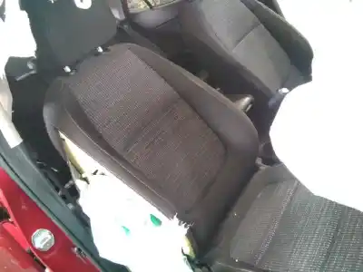 Veículo de Sucata kia stonic (ybcuv) vision do ano 2018 alimentado g3lc