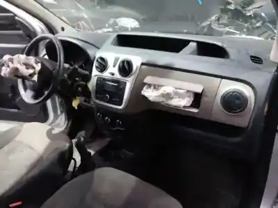 Здавання транспортного засобу dacia dokker express ambiance року 2014 потужний k9k612