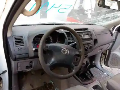 Здавання транспортного засобу toyota hilux (kun) double cab 4x4 року 2011 потужний 2kdftv Здавання транспортного засобу toyota hilux (kun) double cab 4x4 року 2011 потужний 2kdftv