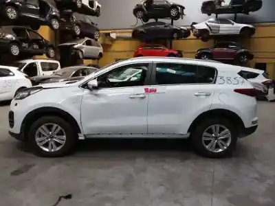 Scrapping Vehicle KIA SPORTAGE Drive 4x2 of the year 2016 powered D4FD