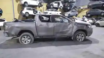 Veículo de Sucata toyota hilux (kun) 2.5 turbodiesel do ano 2017 alimentado 2gd