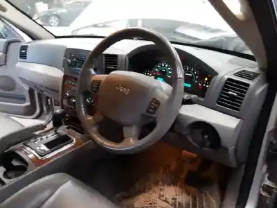 Scrapping Vehicle jeep gr. cherokee (wh) 3.0 crd limited of the year 2005 powered exl