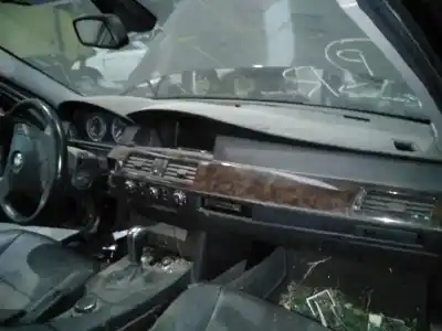 Veículo de Sucata bmw serie 5 berlina (e60) 530d do ano 2005 alimentado m57306d3