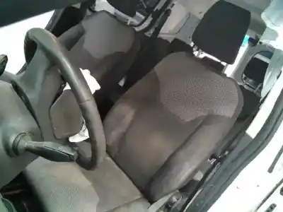 Sloopvoertuig ford transit courier combi trend van het jaar 2016 aangedreven ugcb