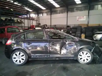 Scrapping Vehicle CITROEN C4 BERLINA 2.0 16V CAT (RFN / EW10J4) of the year 2005 powered RFNEW10J4