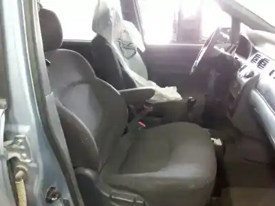 Veículo de Sucata hyundai trajet (fo) 2.0 crdi gls do ano 2002 alimentado d4ea