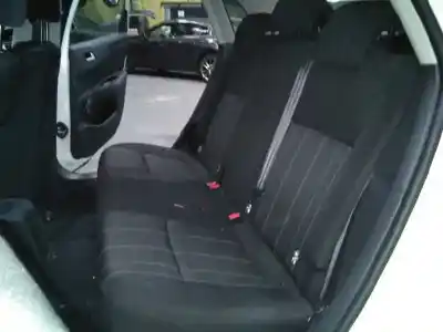 Sloopvoertuig citroen c4 lim. white attraction van het jaar 2014 aangedreven 9hp