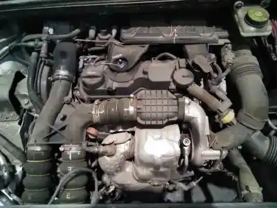 Sloopvoertuig citroen c4 lim. white attraction van het jaar 2014 aangedreven 9hp