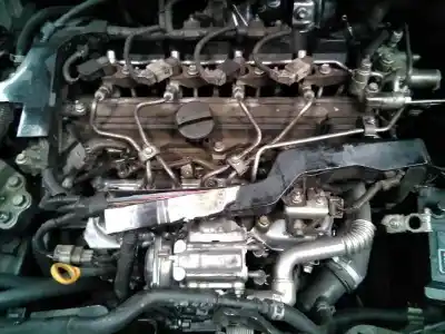 Sloopvoertuig toyota avensis (t27) advance van het jaar 2006 aangedreven 1adftv