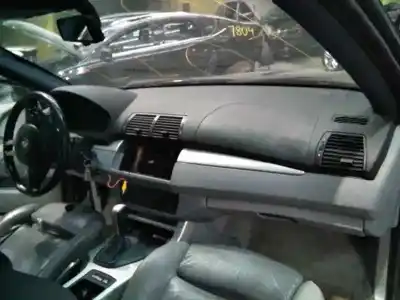 Véhicule à la ferraille bmw x5 (e53) 3.0d de l'année 2001 alimenté 306d1