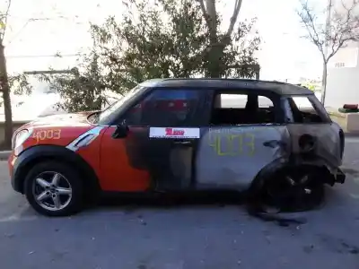 Veicolo di demolizione bmw mini countryman (r60) one d dell'anno 2013 alimentato n47c16a