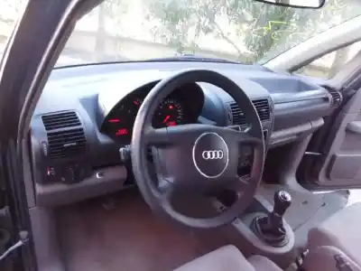 Veicolo di demolizione audi a2 (8z) 1.4 dell'anno 2001 alimentato aua