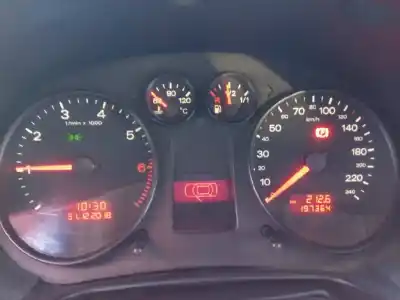 Veicolo di demolizione audi a2 (8z) 1.4 dell'anno 2001 alimentato aua