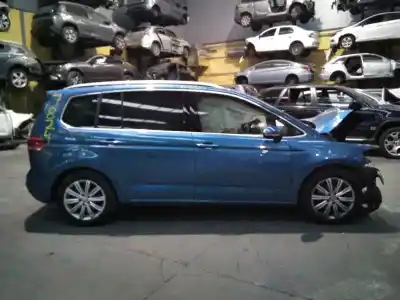 Vehículo de desguace VOLKSWAGEN TOURAN (5T1) Sport BMT del año 2016 con motor DFEA