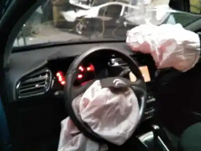 Veicolo di demolizione citroen c3 feel dell'anno 2016 alimentato hmz