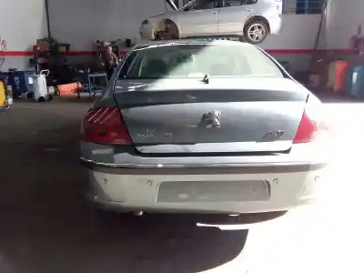 Véhicule à la ferraille peugeot 407 premium de l'année 2007 alimenté 3fy