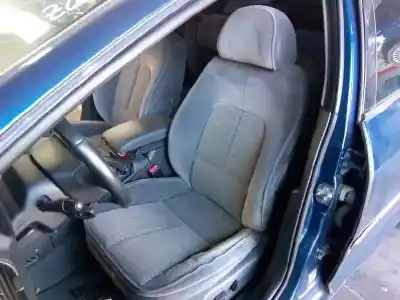 Veículo de Sucata peugeot 407 premium do ano 2007 alimentado 3fy