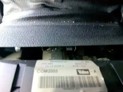 Véhicule à la ferraille peugeot 407 premium de l'année 2007 alimenté 3fy